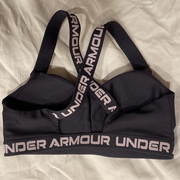 GIFTED Under Armor Black Cross Back Strapped Low Sports Bra Girl Small Petite - Picture 4 of 7